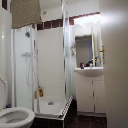 F2 De Charme Au Coeur De Rouen, Vu Unique Sur La Cathedrale * Rouen